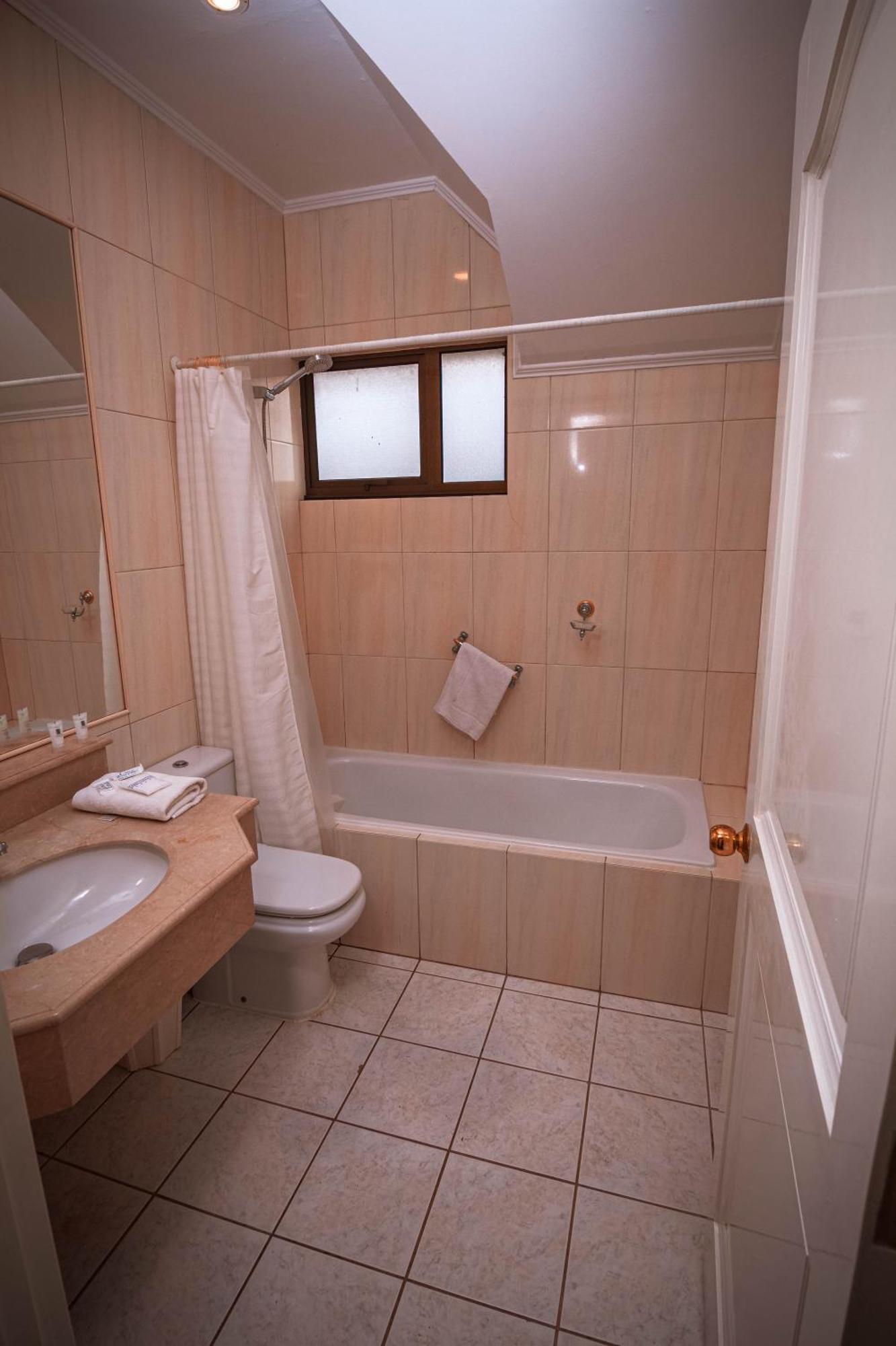 Hotel Inti Kuyen Plaza 普孔 外观 照片
